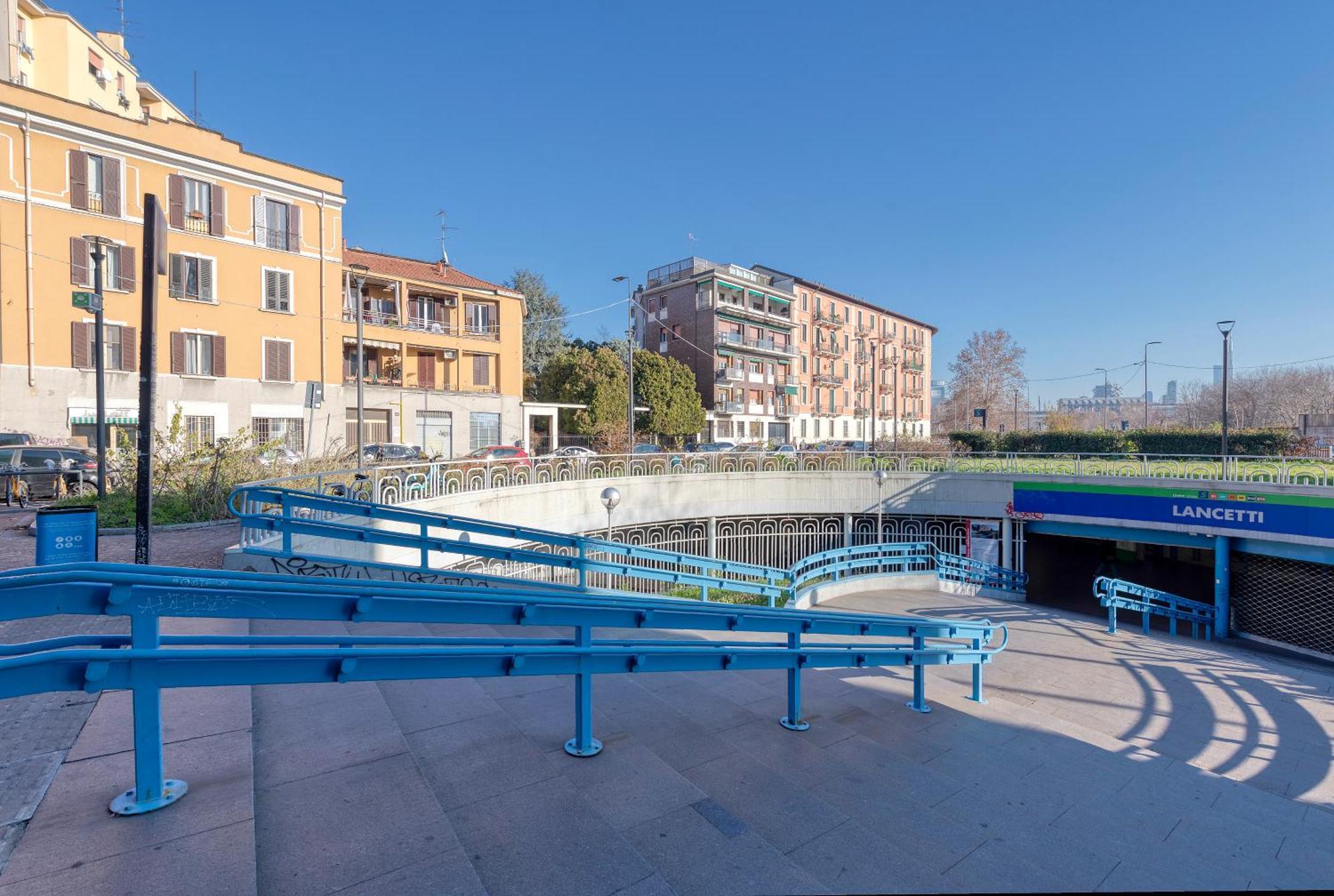 Maloja, 10 - Casa Maloja - Ampio Appartamento Мілан Екстер'єр фото
